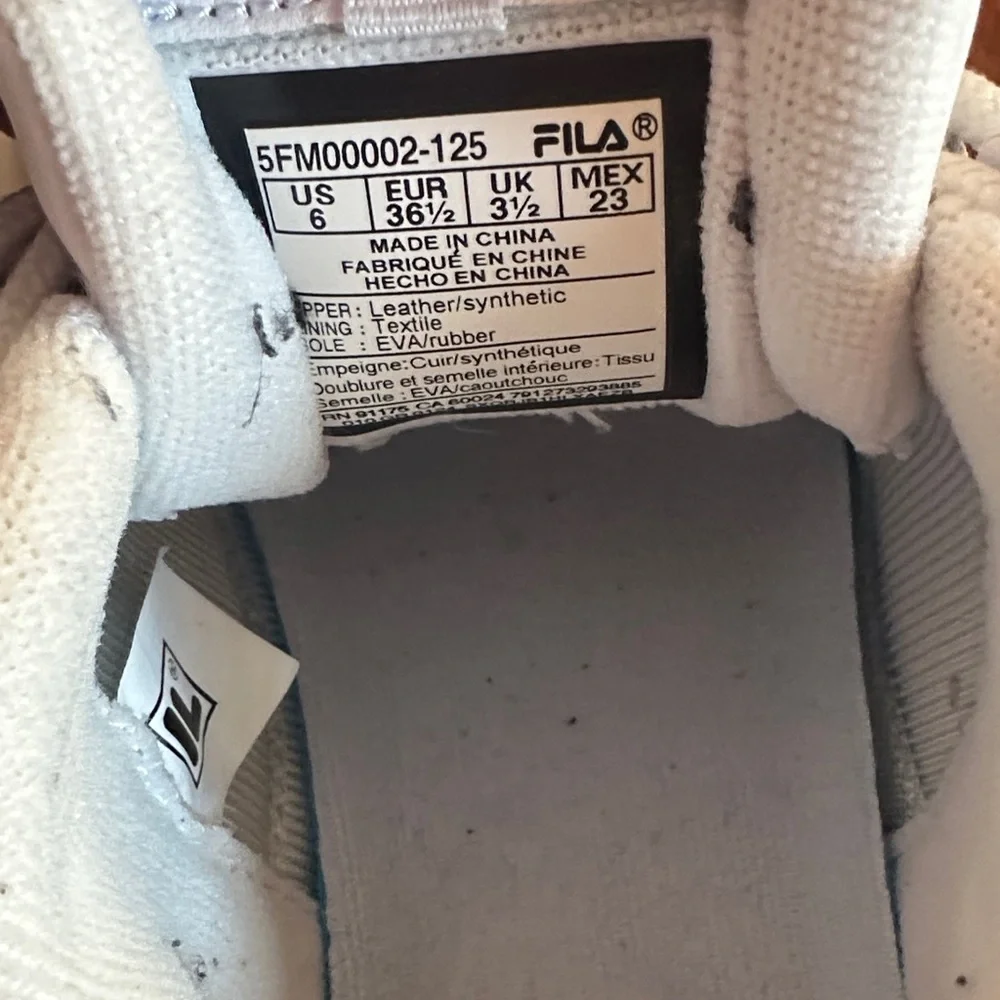 Fila White Women's Sneakers - Picture 4 of 4